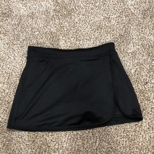 Black Skort